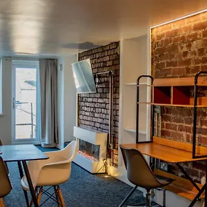  Apartment Bvapartments Dealhouse Nine United Kingdom