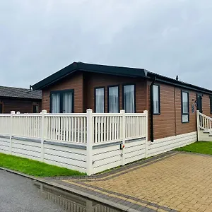  Holiday home Eastgate With Hot Tub United Kingdom